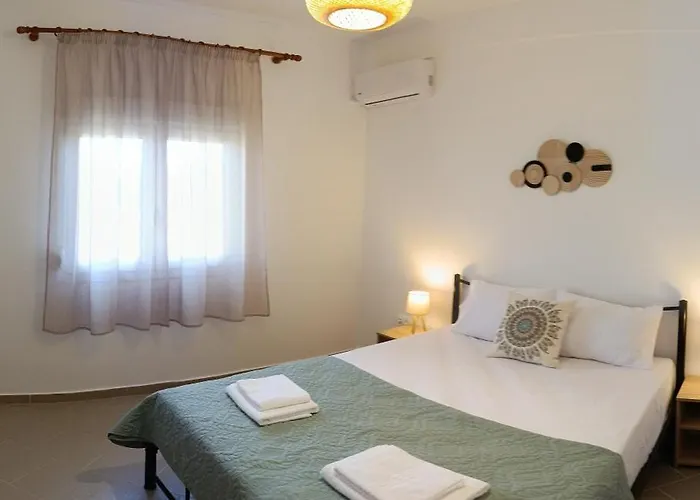 펜션 3b House Vrasná