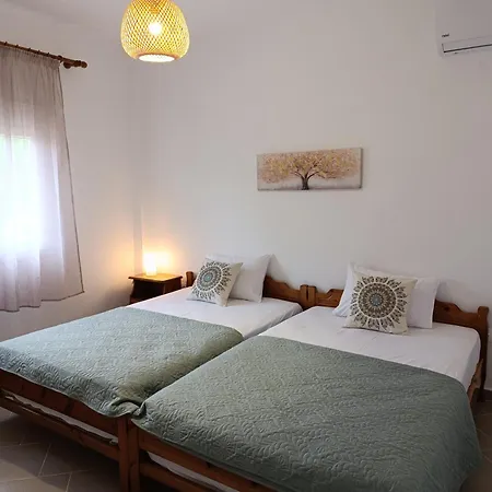 Ваканционна къща 3b House Vrasná