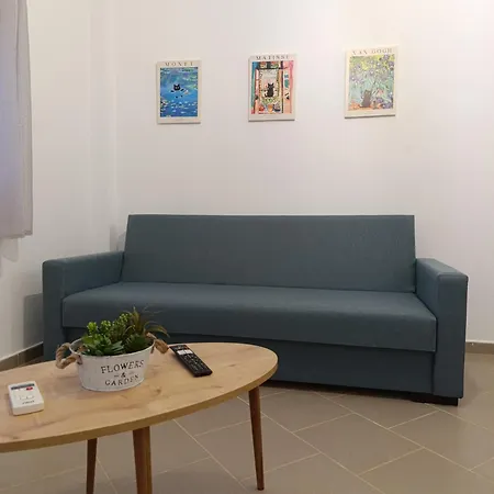 3b House * Vrasná