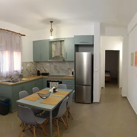 3b House Vrasná
